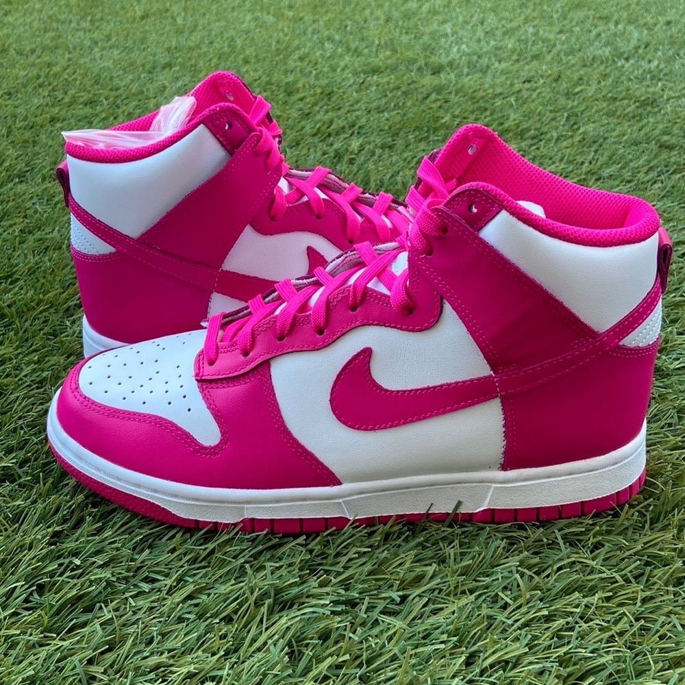 Nike Dunk High - Picture 1 of 5